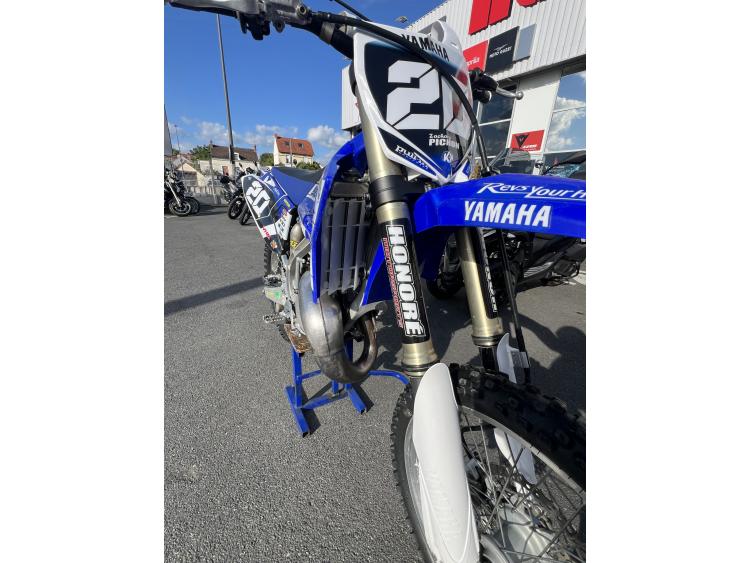 YAMAHA YZ125