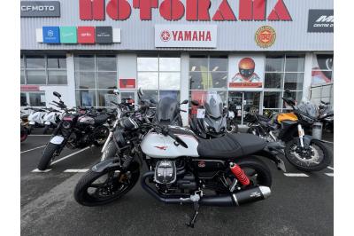 MOTO GUZZI V7 STONE